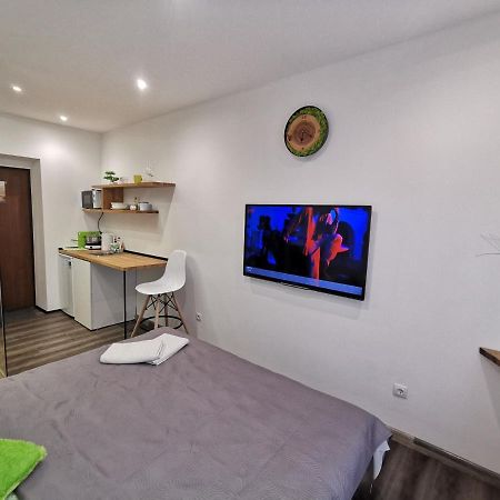 קלייפדה Lime Studio Apartment מראה חיצוני תמונה